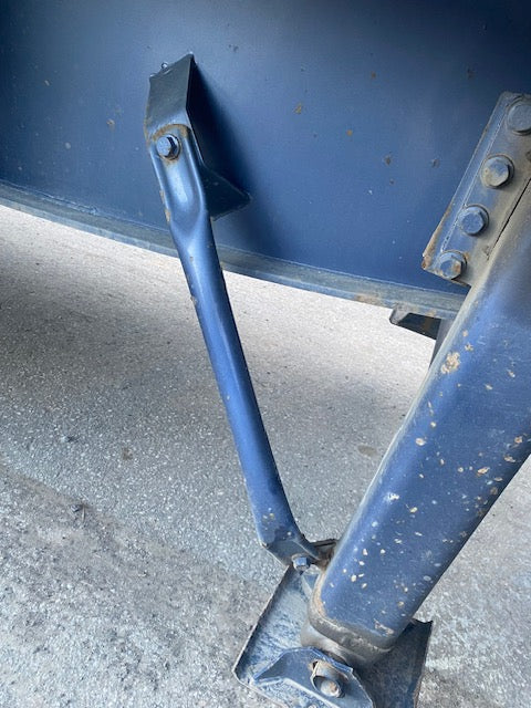 35AB0107-009 Dolley Braces