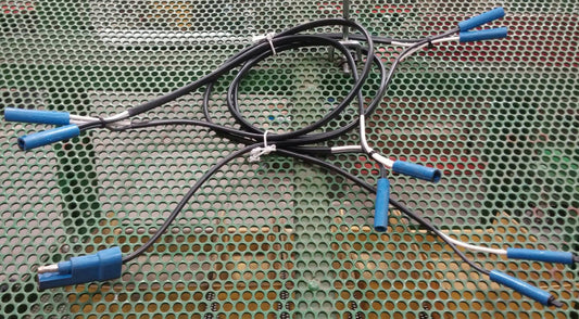 703040360 	HRNS,ID & LICENSE LIGHT