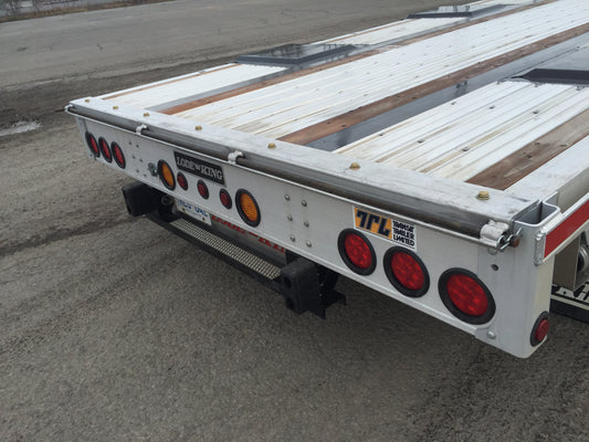 Q3197 97″ Skid Seat for Ramps